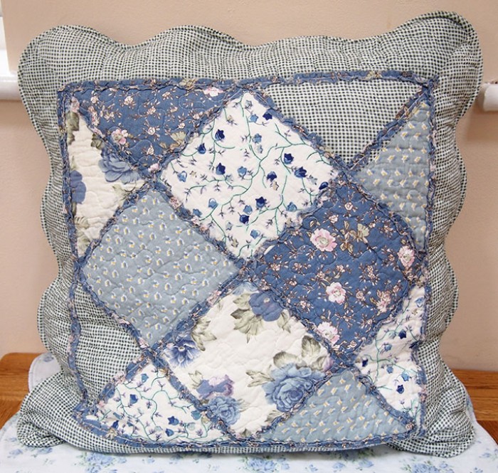 18_x18_Blue_Floral_Gingham_Patchwork_Cushion_Cover