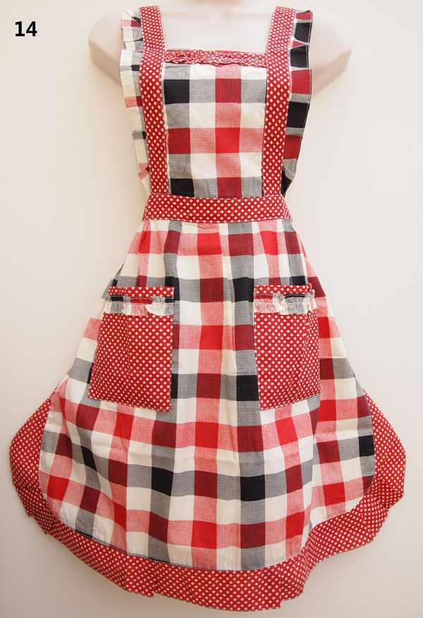 14 Christmas Star Check Apron