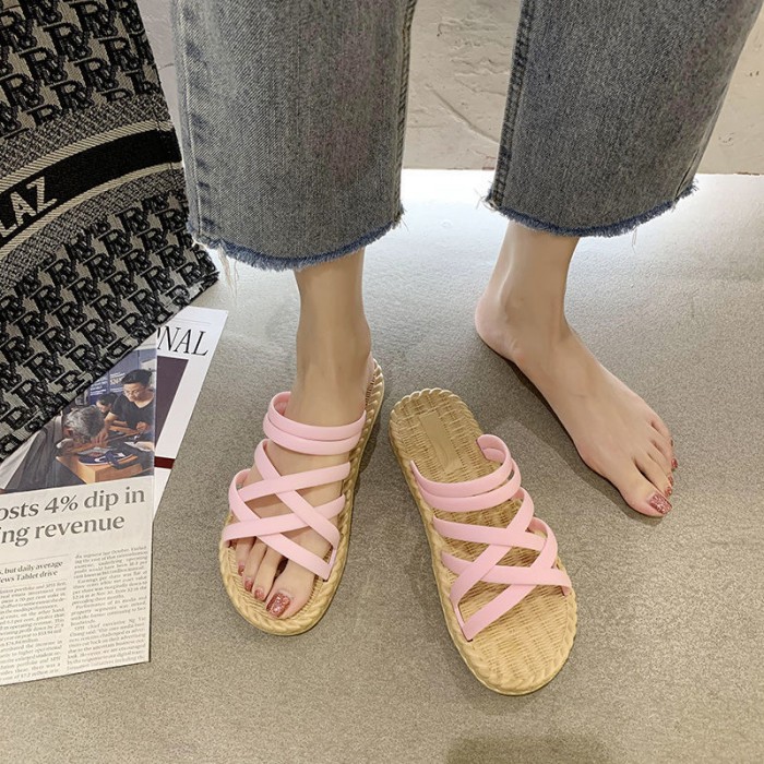 Cross_Strappy_Flat_Sandals_Pink
