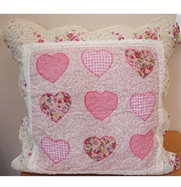 18" x 18" Pink Heart Patchwork Cushion Cover
